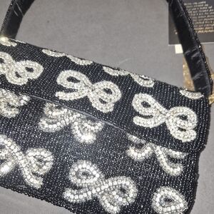 From India to You Hand-Beaded Bow Rhinestone Evening Bag – Christmas & New Year